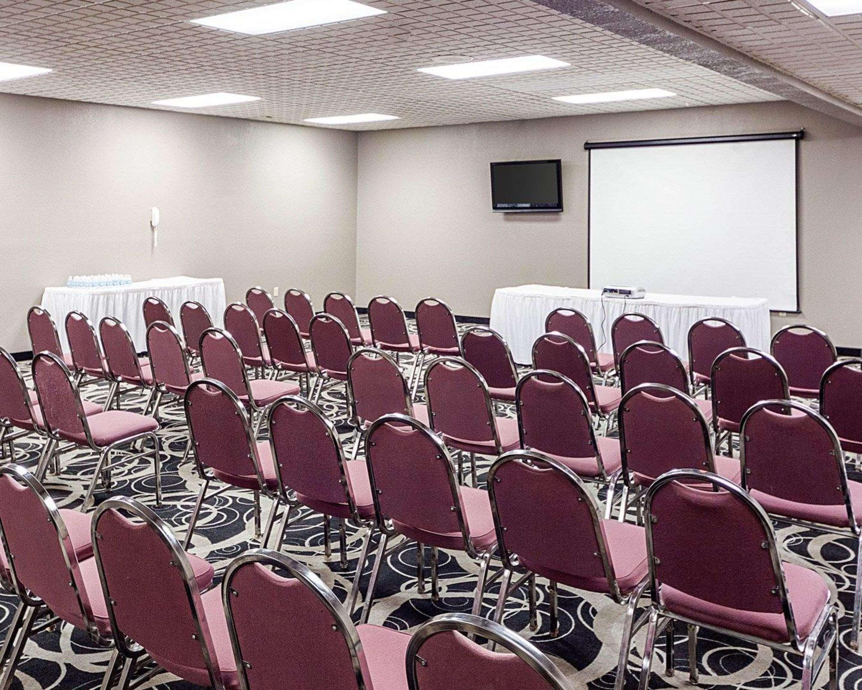 Quality Inn Montpelier ภายนอก รูปภาพ