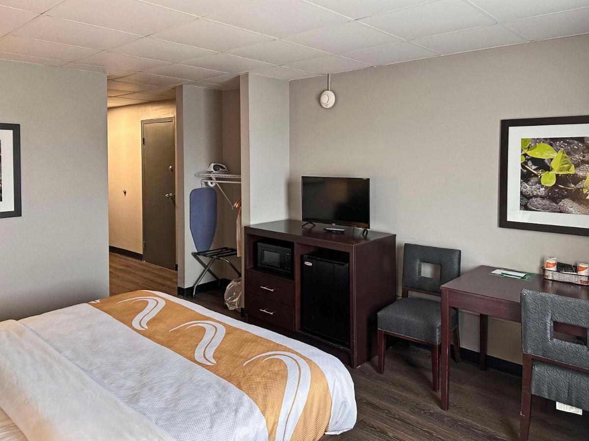 Quality Inn Montpelier ภายนอก รูปภาพ