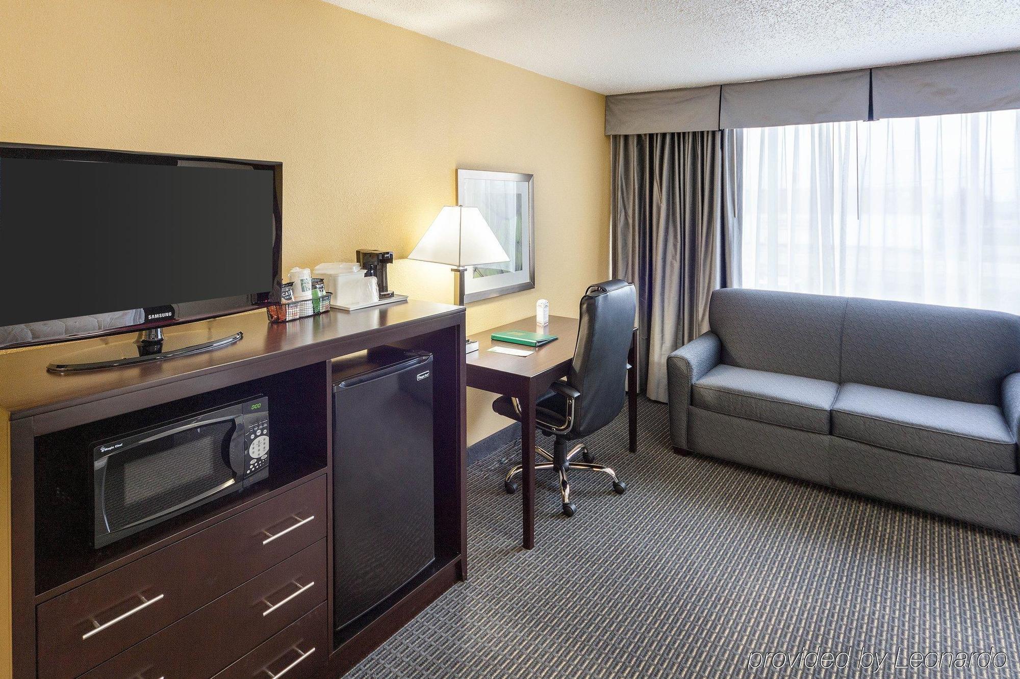 Quality Inn Montpelier ภายนอก รูปภาพ